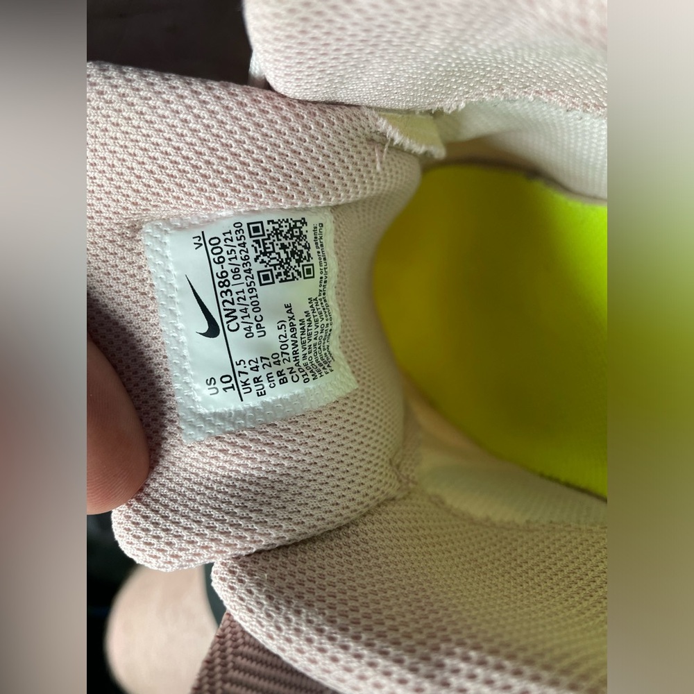 Women’s Nike Crater Impact Workout Sneakers - Picture 9 of 9